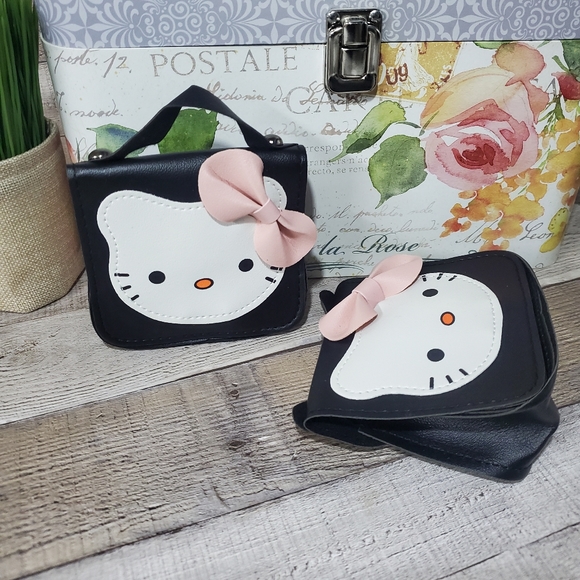 HELLO KITTY | Mini Crossbody/Large Coinpurse in Black - Picture 7 of 7